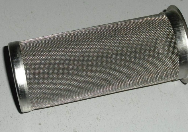 不銹鋼過(guò)濾網(wǎng)筒的特點(diǎn)和主要用途有哪些？